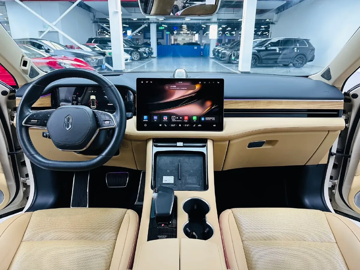 2022 Lincoln Corsair 2.0T 245HP L4 8AT,autocango,china used car exporter,china ev exporter,chinese used car exporter,chinese used ev exporter