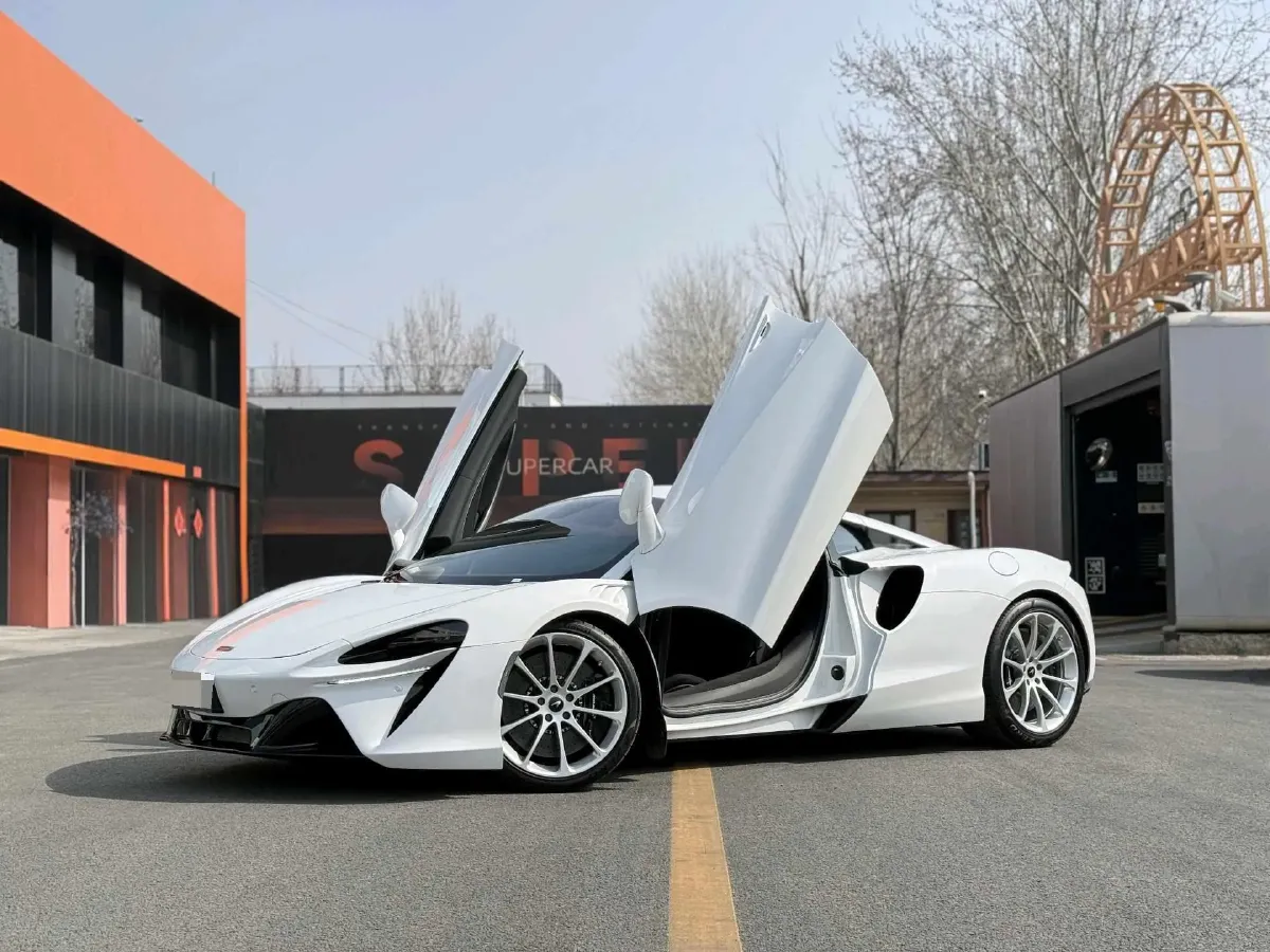 2025 McLaren Artura 3.0T 585HP V6 8DCT PHEV 7.4KWH,autocango,china used car exporter,china ev exporter,chinese used car exporter,chinese used ev exporter