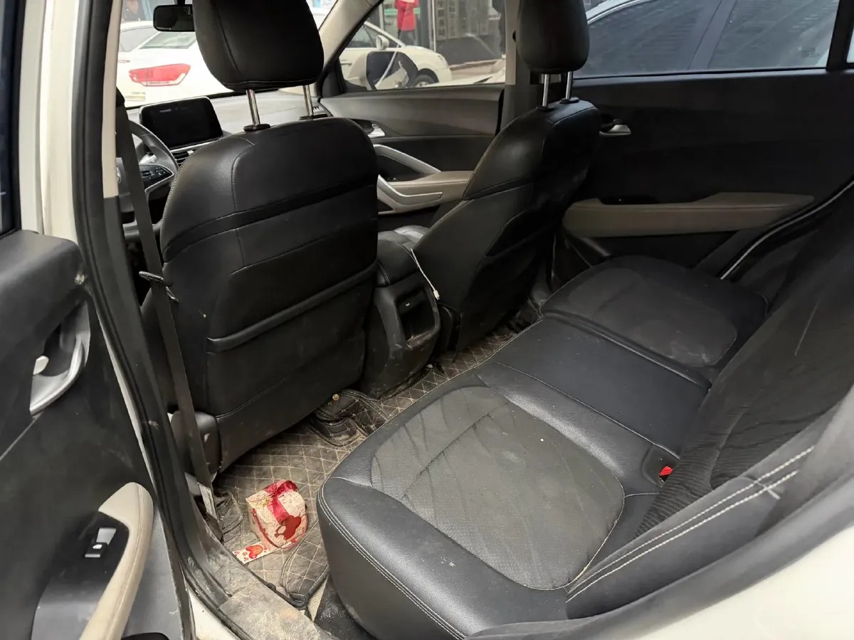 2017 BaoJun 510 1.5L 112HP L4 6MT,autocango,china used car exporter,china ev exporter,chinese used car exporter,chinese used ev exporter