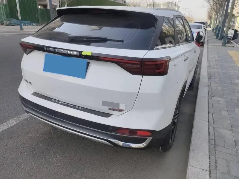2023 Bestune T77 1.5T 169HP L4 7DCT,autocango,china used car exporter,china ev exporter,chinese used car exporter,chinese used ev exporter