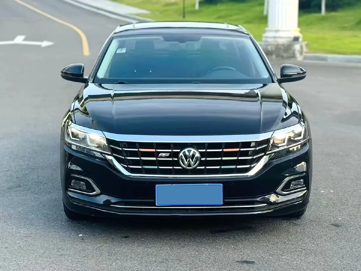 2019 Skoda Kodiak 2.0T 186HP L4 7DCT,autocango,china used car exporter,china ev exporter,chinese used car exporter,chinese used ev exporter