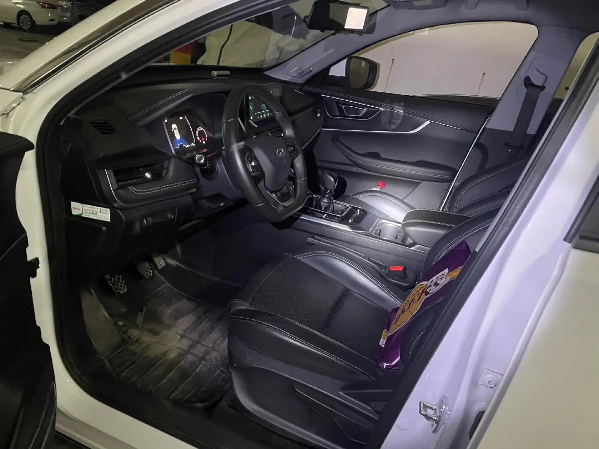 2022 Chery Tiggo 8 1.5T 156HP L4 6MT,autocango,china used car exporter,china ev exporter,chinese used car exporter,chinese used ev exporter