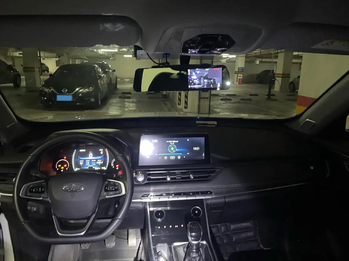 2022 Chery Tiggo 8 1.5T 156HP L4 6MT,autocango,china used car exporter,china ev exporter,chinese used car exporter,chinese used ev exporter