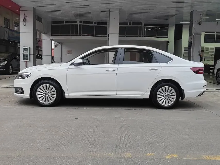 2021 Volkswagen Lavida 1.4T 150HP L4 7DCT,autocango,china used car exporter,china ev exporter,chinese used car exporter,chinese used ev exporter