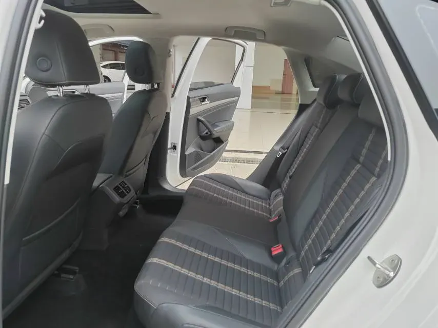 2021 Volkswagen Lavida 1.4T 150HP L4 7DCT,autocango,china used car exporter,china ev exporter,chinese used car exporter,chinese used ev exporter