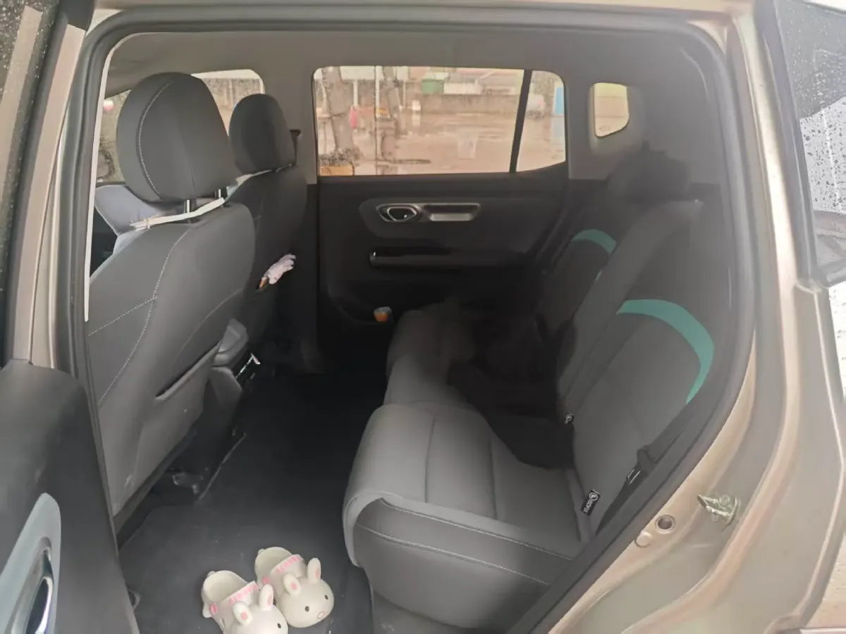 2024 Leapmotor C11 1.5L 95HP L4 REEV 43.74KWH,autocango,china used car exporter,china ev exporter,chinese used car exporter,chinese used ev exporter