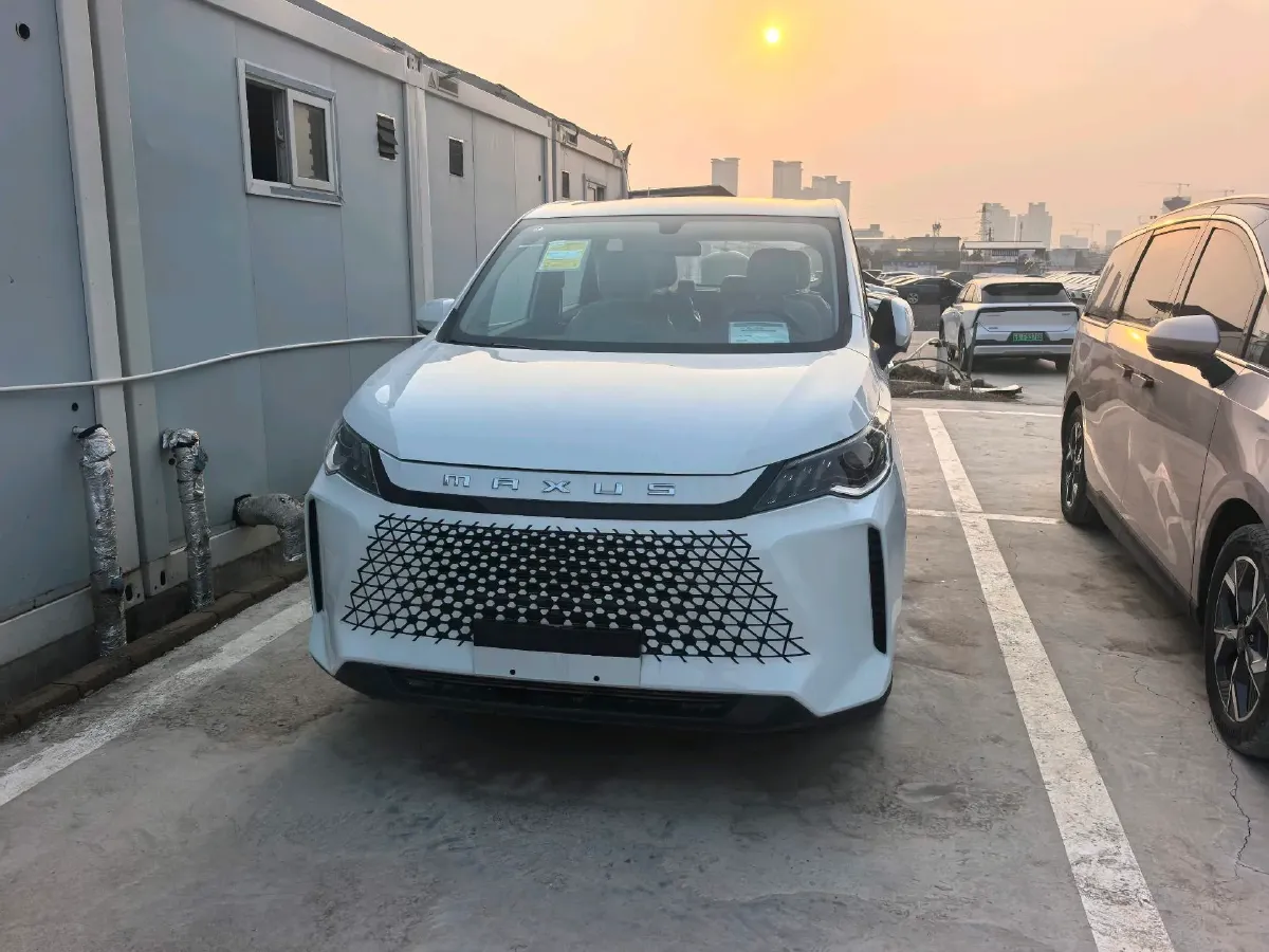 2024 MAXUS G50 1.5T 181HP L4 7DCT,autocango,china used car exporter,china ev exporter,chinese used car exporter,chinese used ev exporter