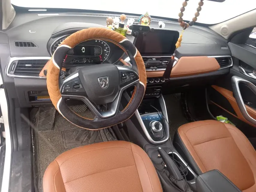 2017 BaoJun 510 1.5L 112HP L4 6MT,autocango,china used car exporter,china ev exporter,chinese used car exporter,chinese used ev exporter