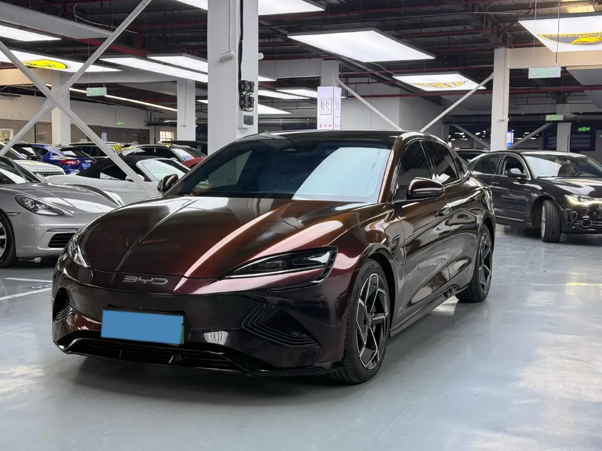 2022 AITO AITO M5 Range Extended 125HP REEV 40KWH,autocango,china used car exporter,china ev exporter,chinese used car exporter,chinese used ev exporter