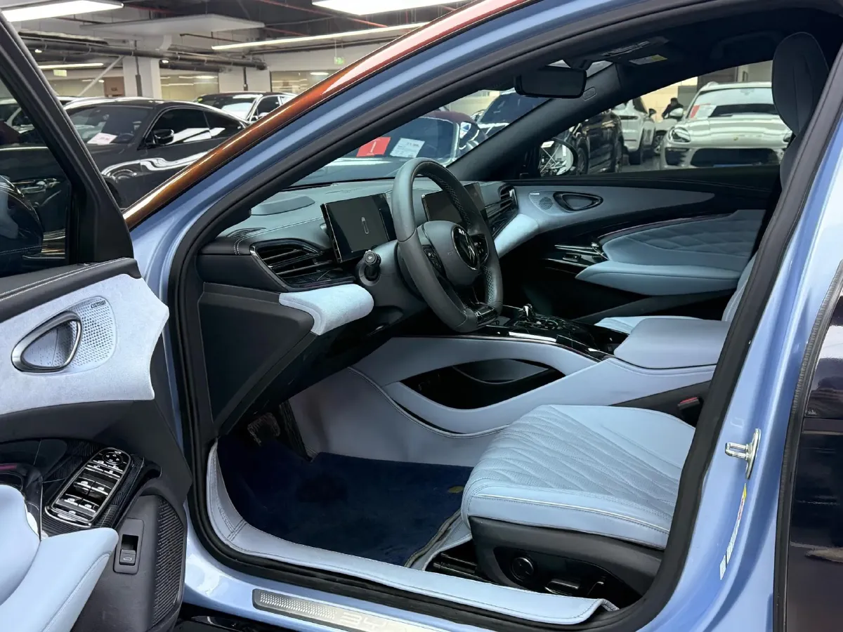 2022 AITO AITO M5 Range Extended 125HP REEV 40KWH,autocango,china used car exporter,china ev exporter,chinese used car exporter,chinese used ev exporter