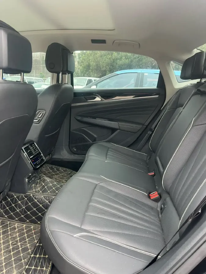 2024 Volkswagen Passat 1.4T 150HP L4 7DCT,autocango,china used car exporter,china ev exporter,chinese used car exporter,chinese used ev exporter