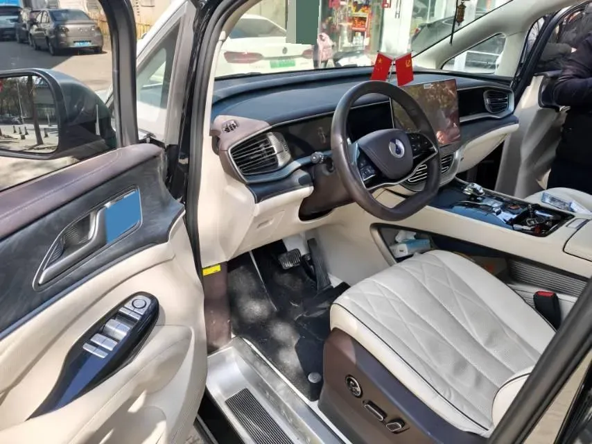 2024 Denza D9 1.5T 139HP L4 E-CVT PHEV 40KWH,autocango,china used car exporter,china ev exporter,chinese used car exporter,chinese used ev exporter