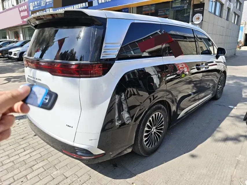 2024 Denza D9 1.5T 139HP L4 E-CVT PHEV 40KWH,autocango,china used car exporter,china ev exporter,chinese used car exporter,chinese used ev exporter