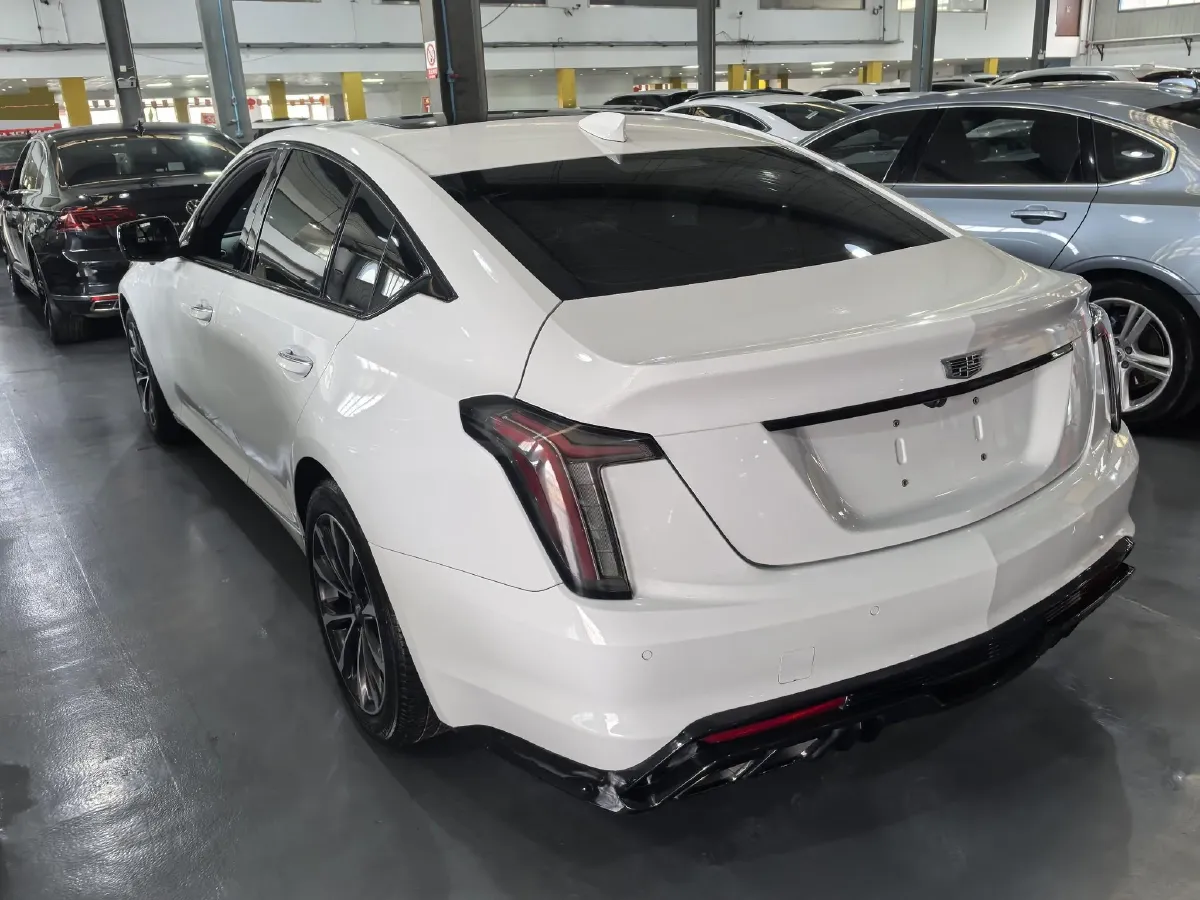 2022 Cadillac CT5 2.0T 237HP L4 10AT,autocango,china used car exporter,china ev exporter,chinese used car exporter,chinese used ev exporter
