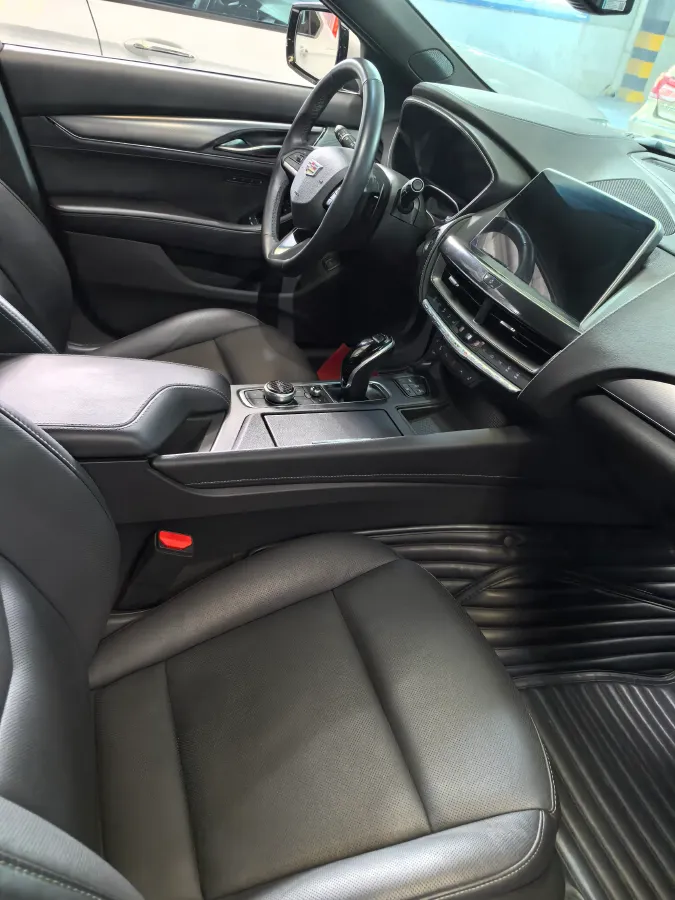 2022 Cadillac CT5 2.0T 237HP L4 10AT,autocango,china used car exporter,china ev exporter,chinese used car exporter,chinese used ev exporter