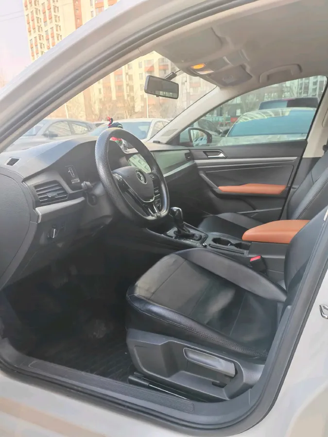 2021 Volkswagen Lavida 1.5L 113HP L4 6AT,autocango,china used car exporter,china ev exporter,chinese used car exporter,chinese used ev exporter