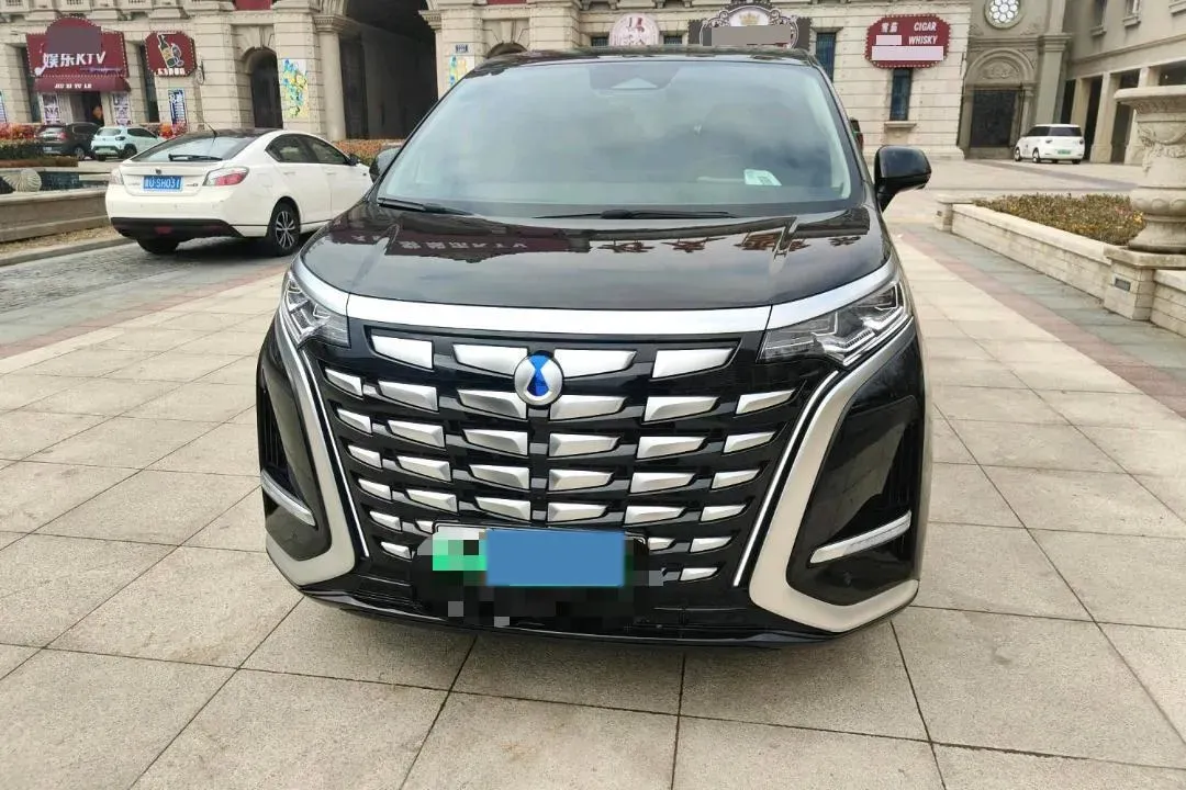 2024 Denza D9 1.5T 139HP L4 E-CVT PHEV 40KWH,autocango,china used car exporter,china ev exporter,chinese used car exporter,chinese used ev exporter