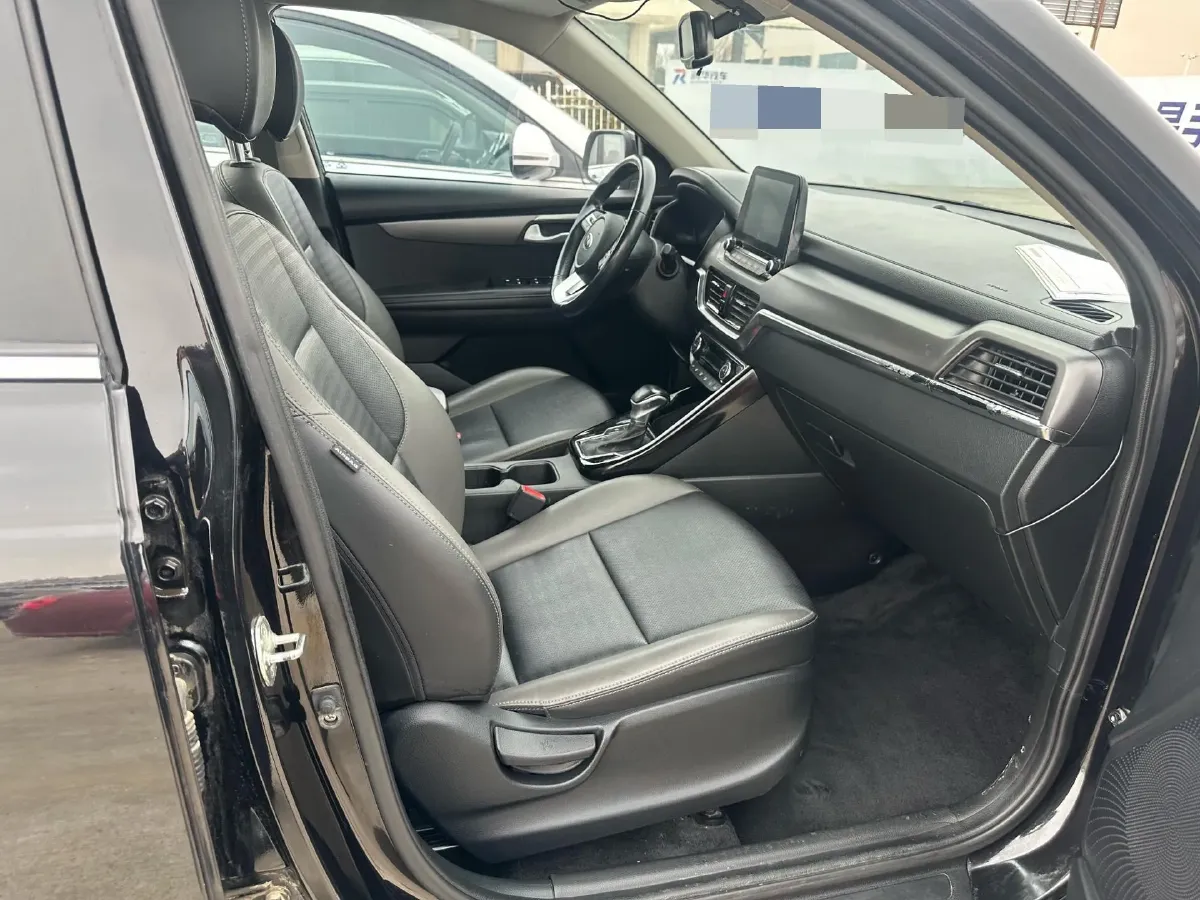 2018 Kia Sportage R 2.0L 160HP L4 6AT,autocango,china used car exporter,china ev exporter,chinese used car exporter,chinese used ev exporter