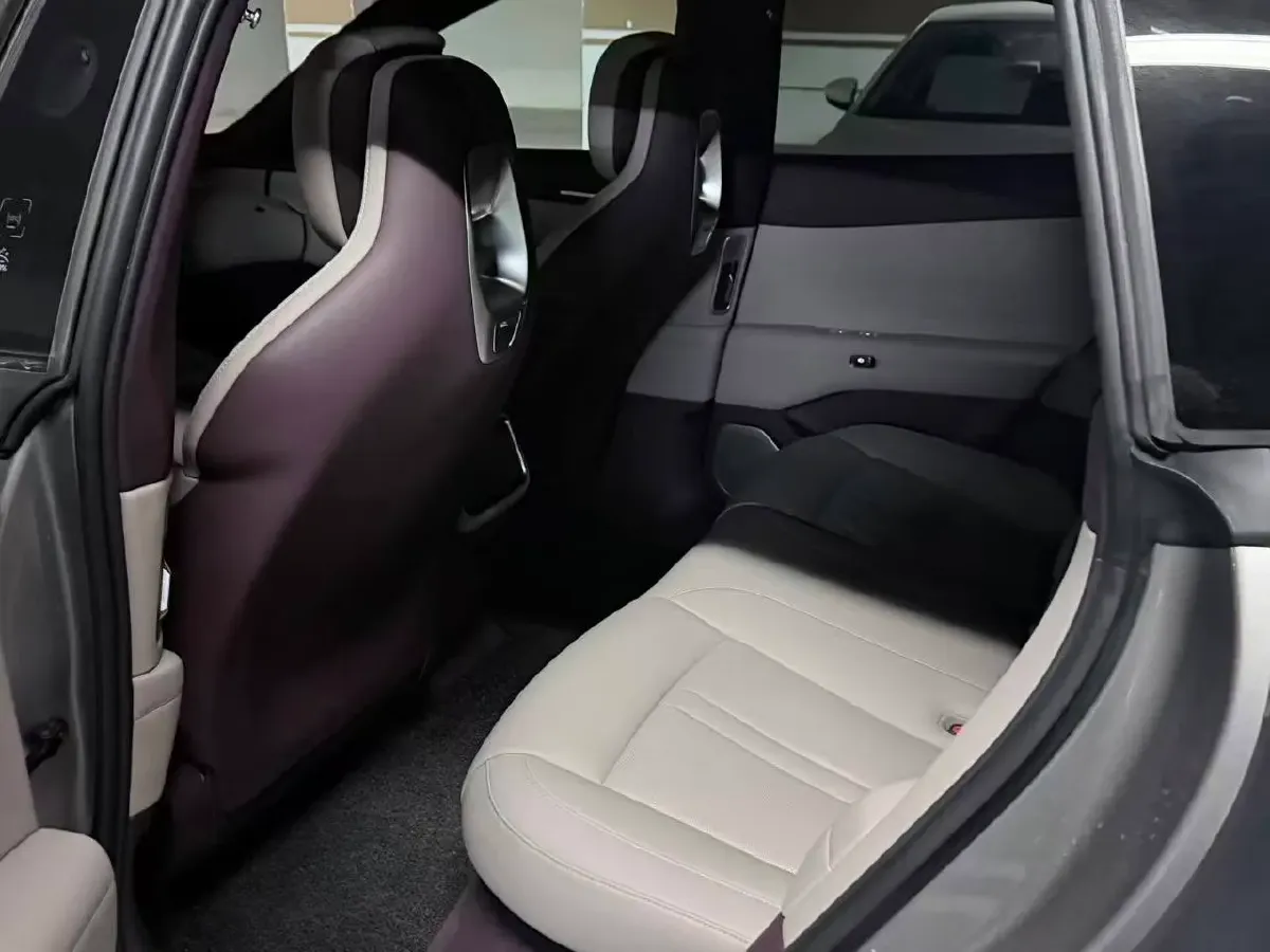 2025 MI YU7 BEV 96.3KWH,autocango,china used car exporter,china ev exporter,chinese used car exporter,chinese used ev exporter