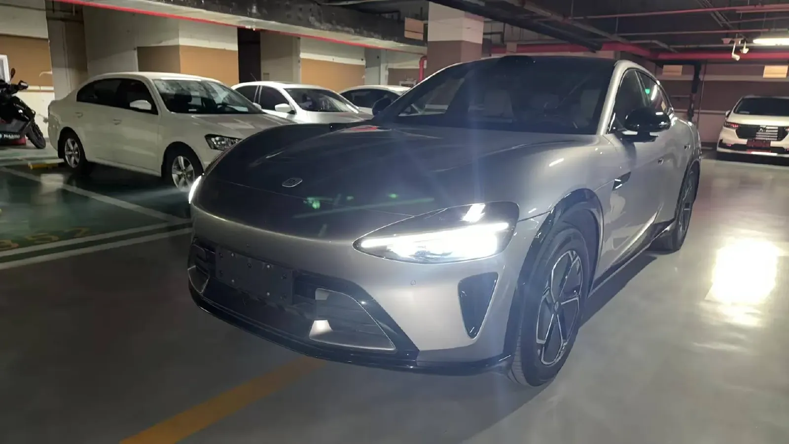 2025 MI YU7 BEV 96.3KWH,autocango,china used car exporter,china ev exporter,chinese used car exporter,chinese used ev exporter