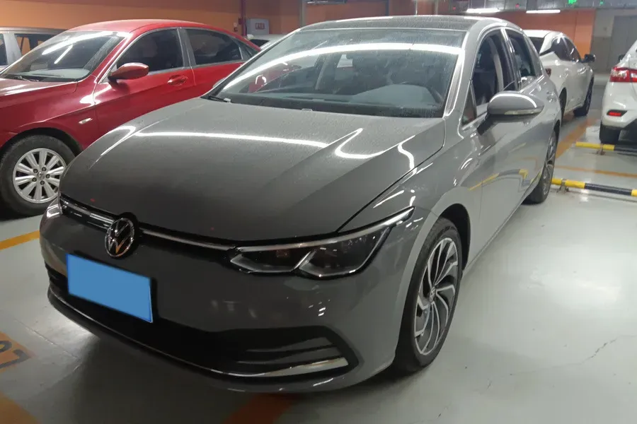 2023 Volkswagen Golf 1.4T 150HP L4 7DCT,autocango,china used car exporter,china ev exporter,chinese used car exporter,chinese used ev exporter