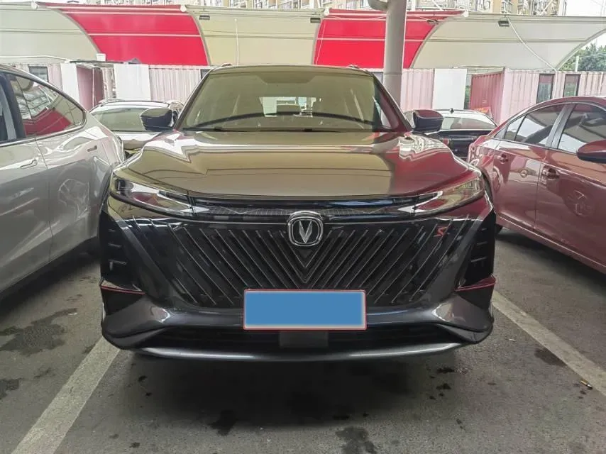 2022 ChangAn CS75 Plus 1.5T 188HP L4 8AT,autocango,china used car exporter,china ev exporter,chinese used car exporter,chinese used ev exporter