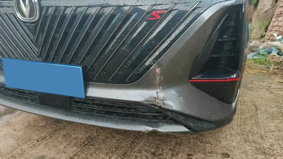 2022 ChangAn CS75 Plus 1.5T 188HP L4 8AT,autocango,china used car exporter,china ev exporter,chinese used car exporter,chinese used ev exporter