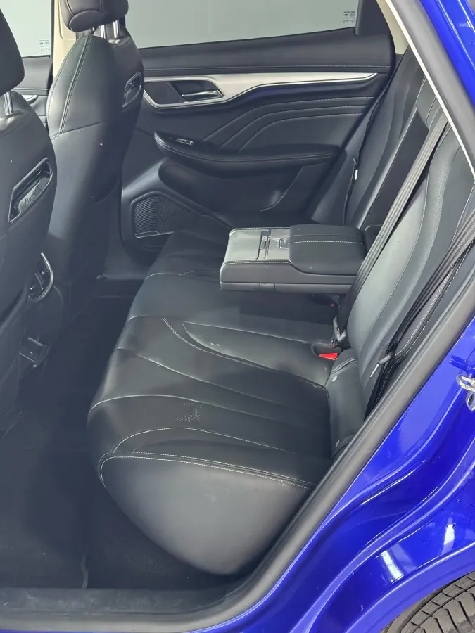 2018 Roewe MARVEL X BEV 52.5KWH,autocango,china used car exporter,china ev exporter,chinese used car exporter,chinese used ev exporter