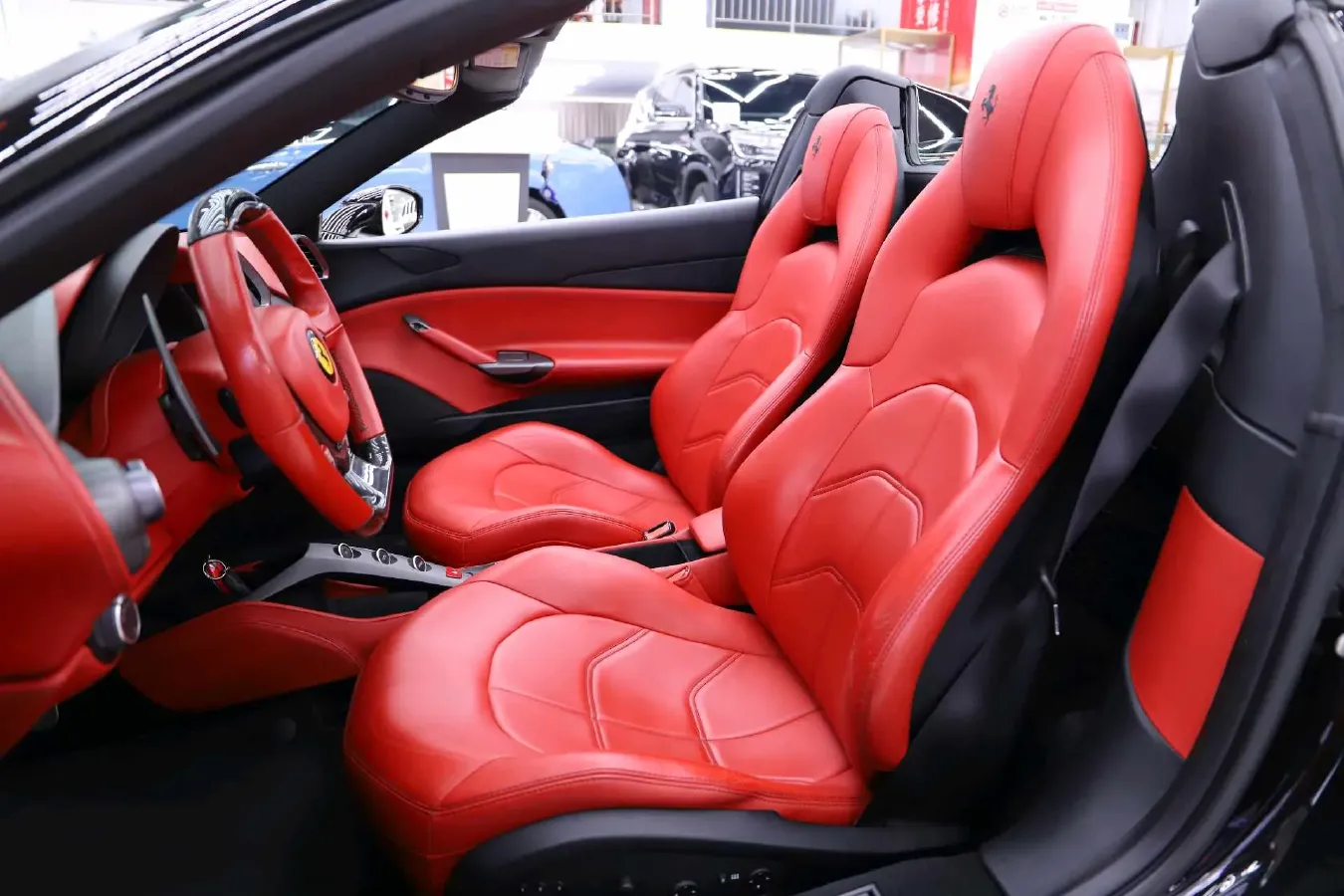 2015 Ferrari 488 3.9T 670HP V8 7DCT,autocango,china used car exporter,china ev exporter,chinese used car exporter,chinese used ev exporter