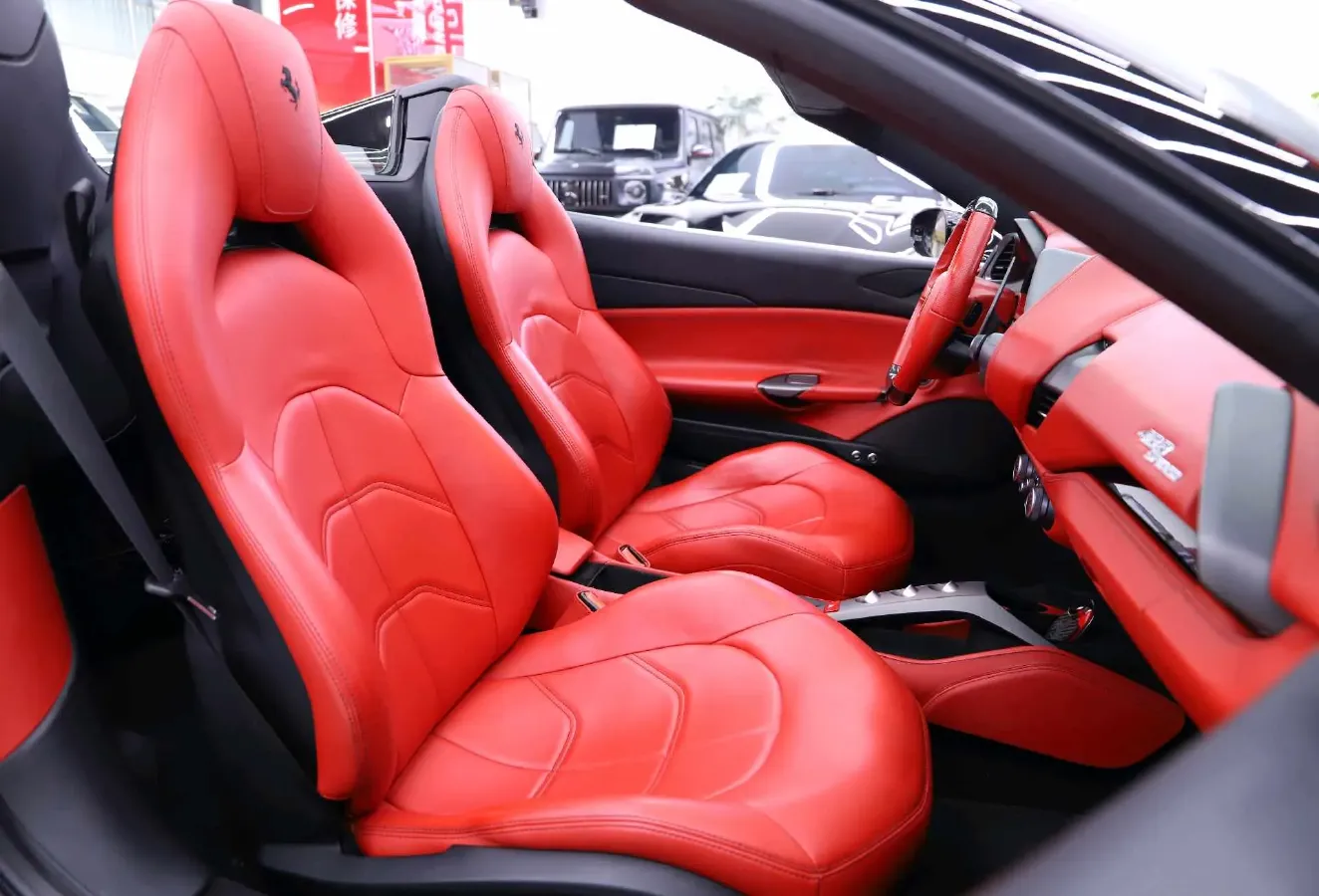 2015 Ferrari 488 3.9T 670HP V8 7DCT,autocango,china used car exporter,china ev exporter,chinese used car exporter,chinese used ev exporter