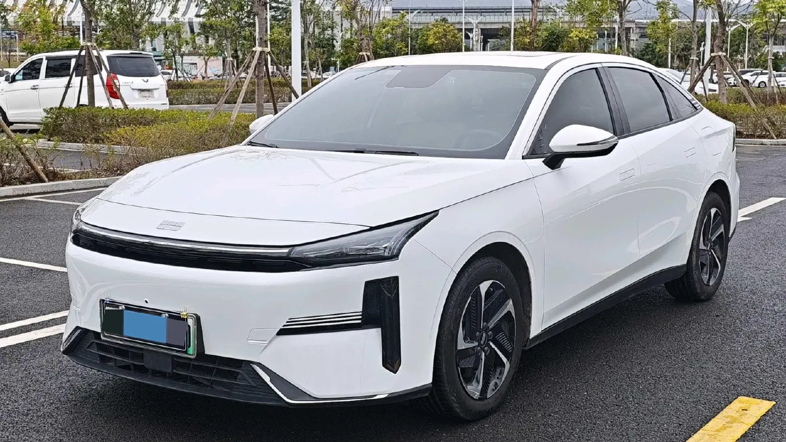 2023 Geely Galaxy L6 1.5T 163HP L4 3DHT PHEV,autocango,china used car exporter,china ev exporter,chinese used car exporter,chinese used ev exporter