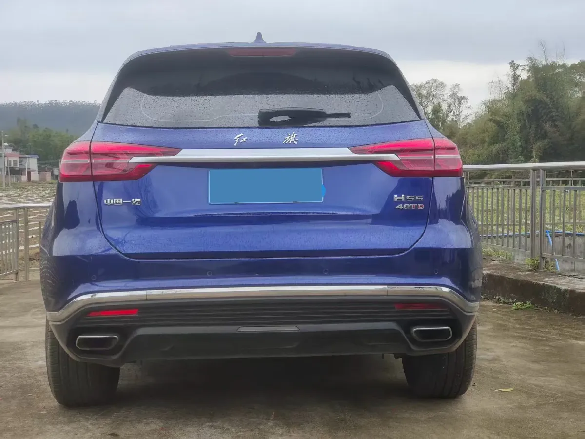 2022 HongQi HS5 2.0T 224HP L4 6AT,autocango,china used car exporter,china ev exporter,chinese used car exporter,chinese used ev exporter