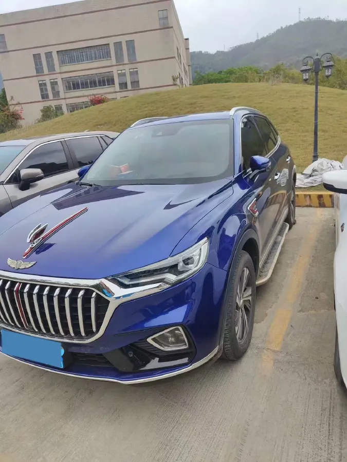 2022 HongQi HS5 2.0T 224HP L4 6AT,autocango,china used car exporter,china ev exporter,chinese used car exporter,chinese used ev exporter