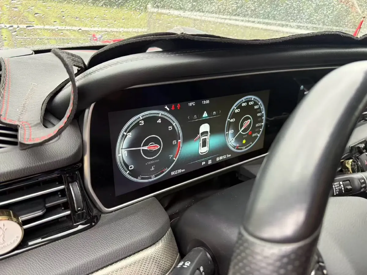 2022 HongQi HS5 2.0T 224HP L4 6AT,autocango,china used car exporter,china ev exporter,chinese used car exporter,chinese used ev exporter