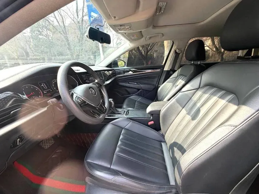 2019 Chevrolet Equinox 1.5T 180HP L4 6AT,autocango,china used car exporter,china ev exporter,chinese used car exporter,chinese used ev exporter