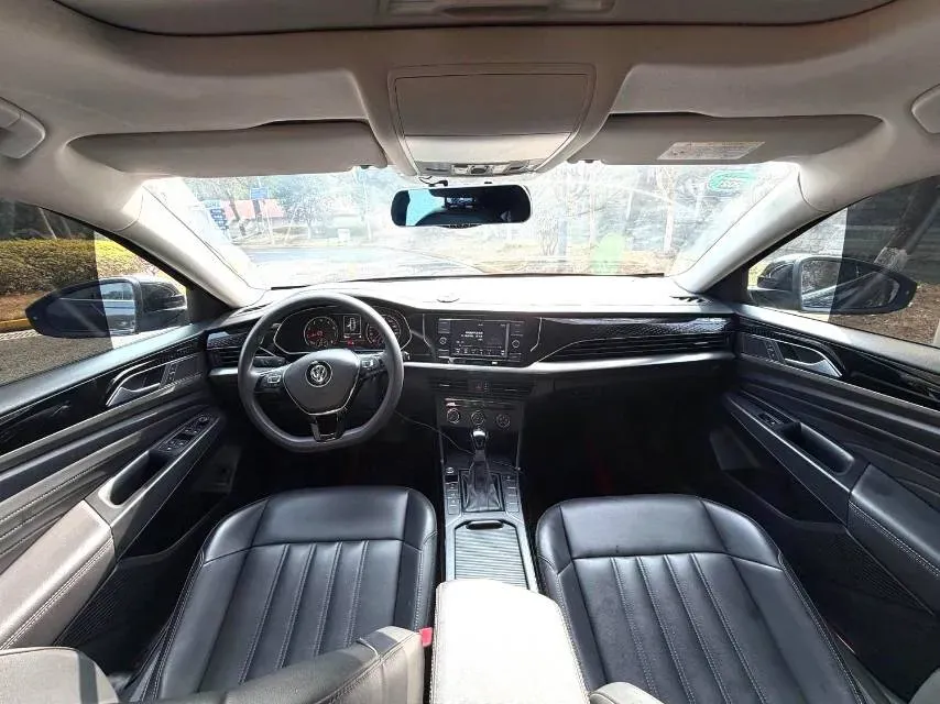 2019 Chevrolet Equinox 1.5T 180HP L4 6AT,autocango,china used car exporter,china ev exporter,chinese used car exporter,chinese used ev exporter