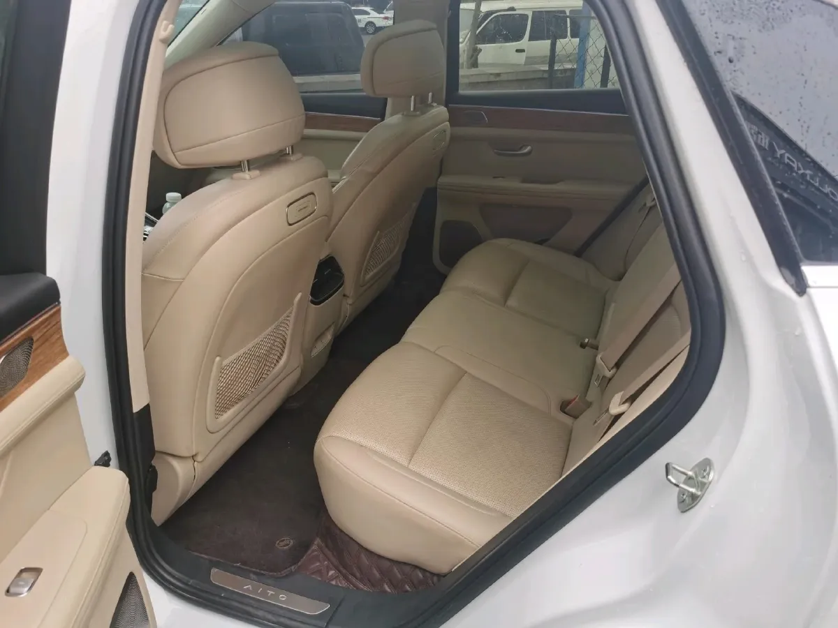 2023 HIMA AITO M5 1.5T 152HP L4 REEV 40KWH,autocango,china used car exporter,china ev exporter,chinese used car exporter,chinese used ev exporter