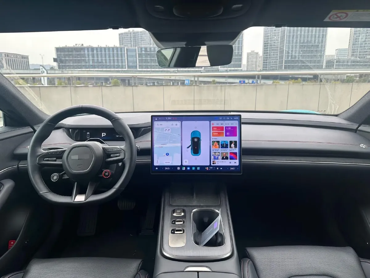 2024 MI SU7 BEV 73.6KWH,autocango,china used car exporter,china ev exporter,chinese used car exporter,chinese used ev exporter