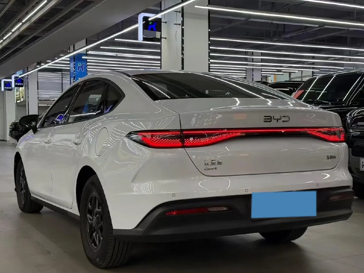 2025 BYD Seal05 DM-i 1.5L 101HP L4 E-CVT PHEV 7.68KWH,autocango,china used car exporter,china ev exporter,chinese used car exporter,chinese used ev exporter