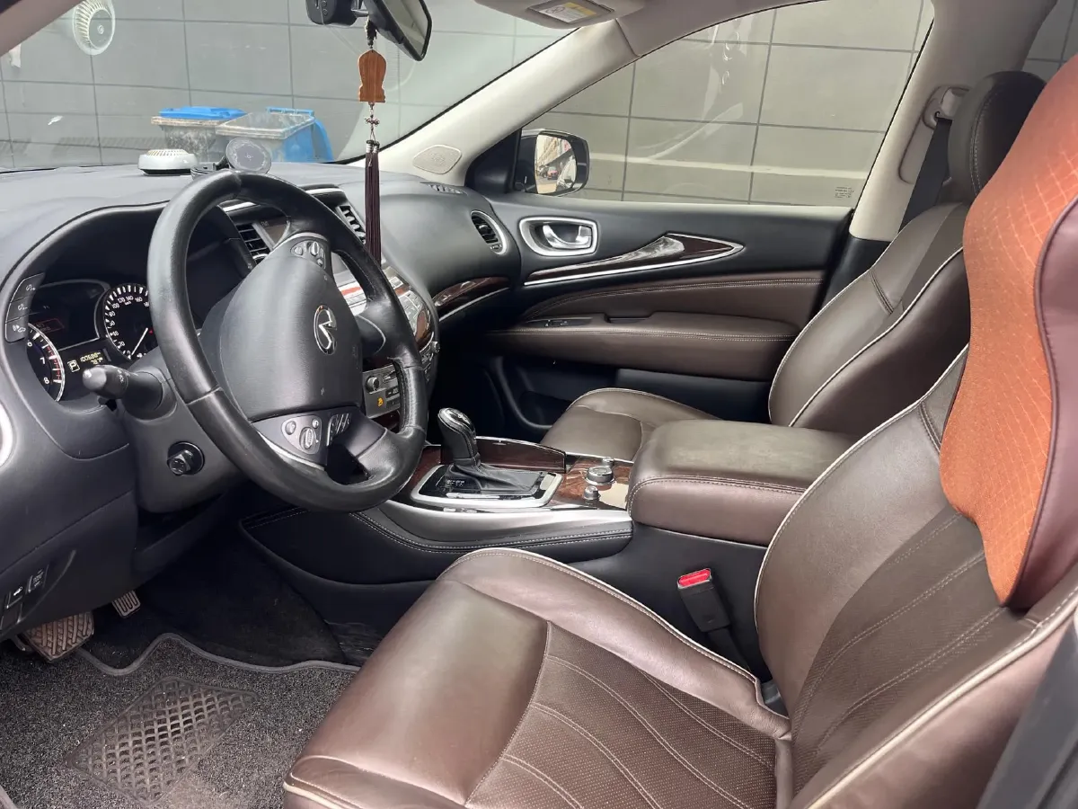 2016 Jaguar XF 2.0T 240HP L4 8AT,autocango,china used car exporter,china ev exporter,chinese used car exporter,chinese used ev exporter