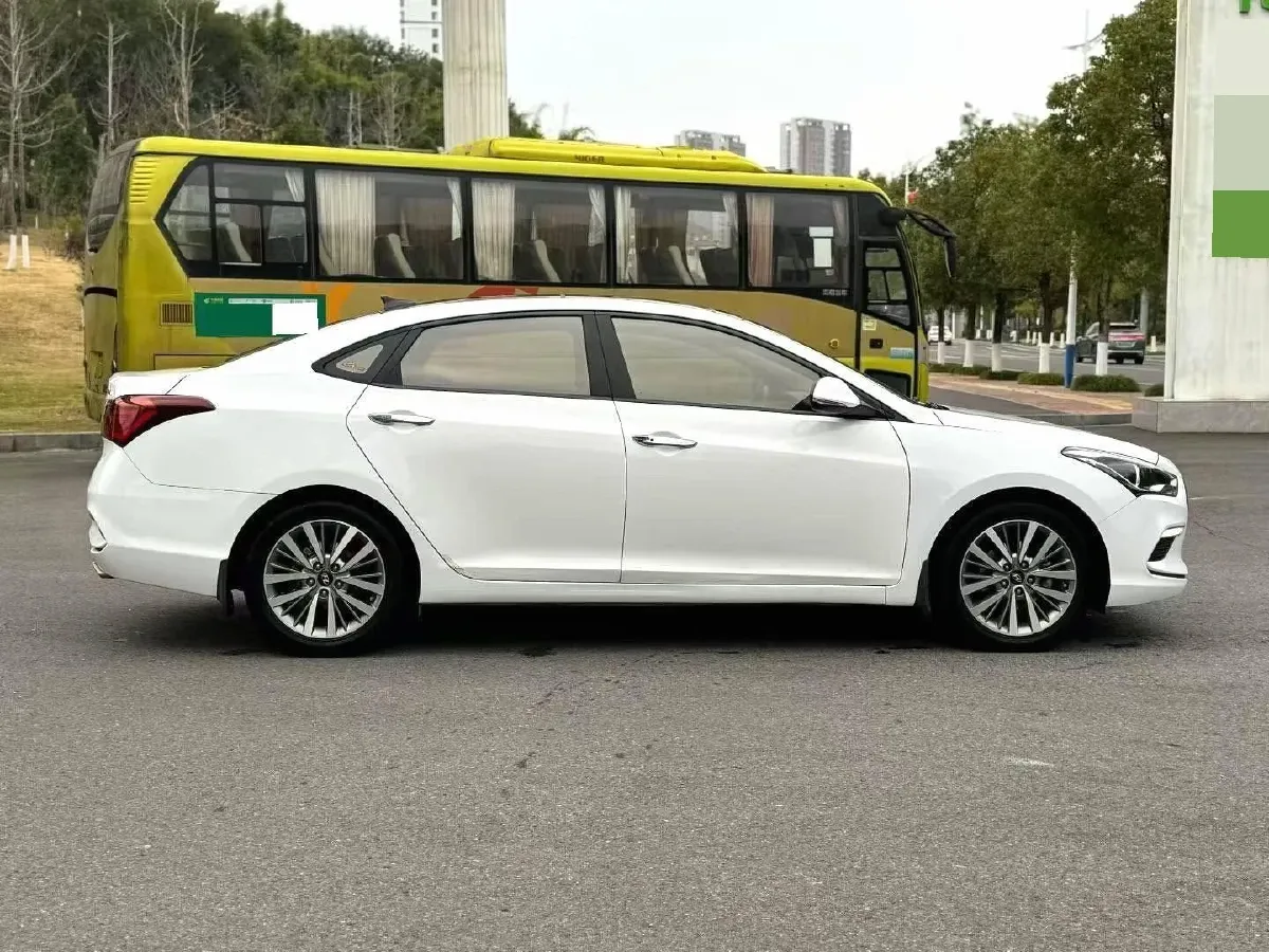 2017 Hyundai Mistra 1.8L 143HP L4 6AT,autocango,china used car exporter,china ev exporter,chinese used car exporter,chinese used ev exporter