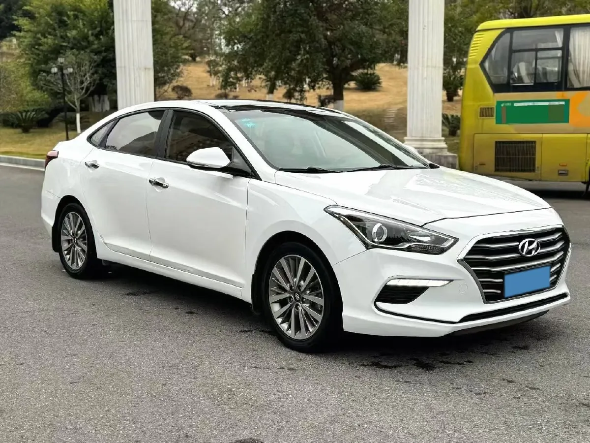 2017 Hyundai Mistra 1.8L 143HP L4 6AT,autocango,china used car exporter,china ev exporter,chinese used car exporter,chinese used ev exporter