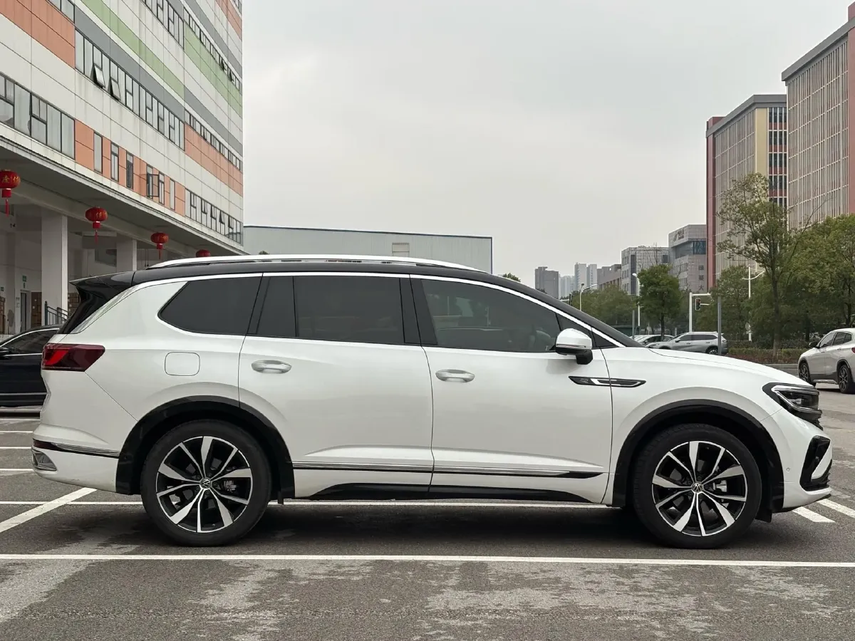 2021 Volkswagen Talagon 2.0T 220HP L4 7DCT,autocango,china used car exporter,china ev exporter,chinese used car exporter,chinese used ev exporter
