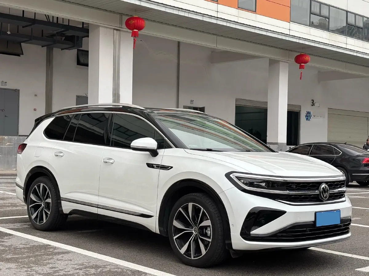 2021 Volkswagen Talagon 2.0T 220HP L4 7DCT,autocango,china used car exporter,china ev exporter,chinese used car exporter,chinese used ev exporter