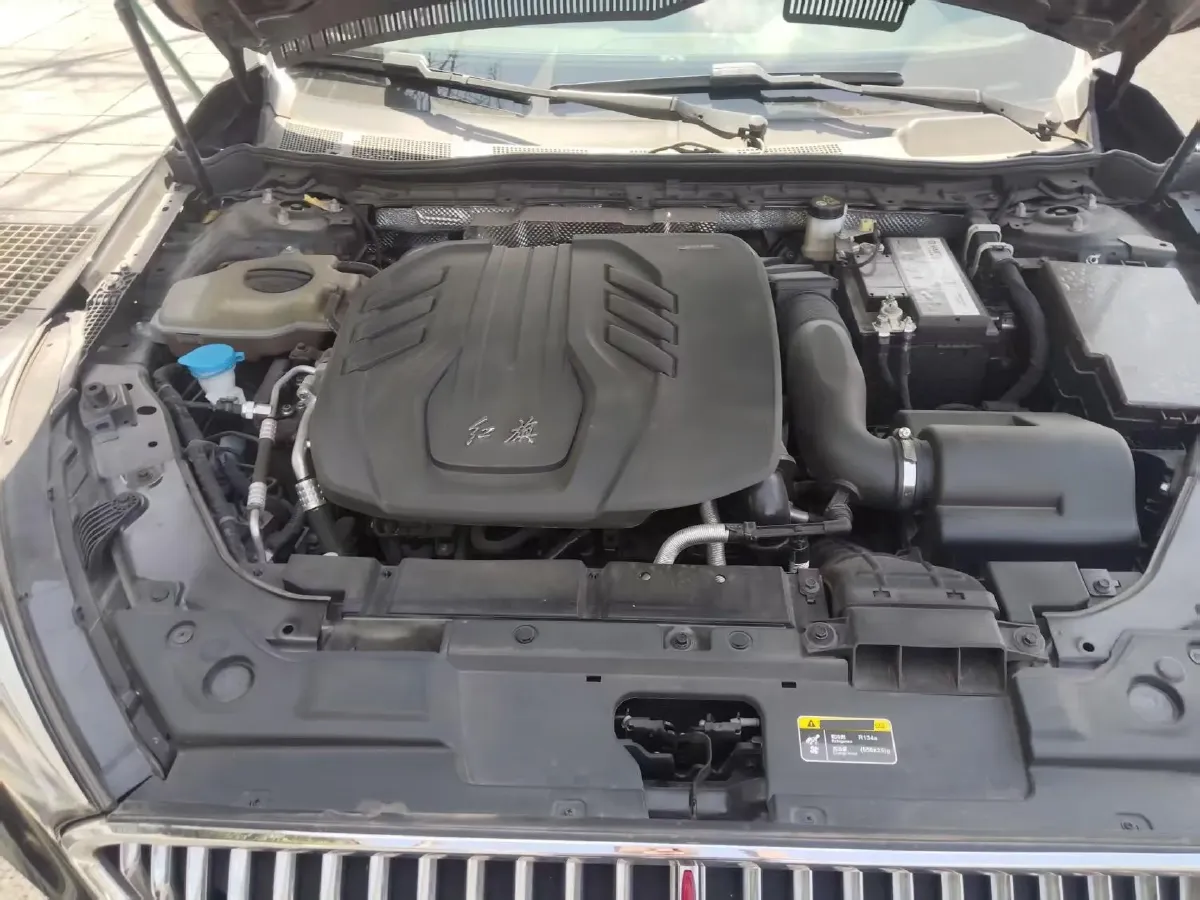 2022 HongQi H5 1.8T 197HP L4 6AT,autocango,china used car exporter,china ev exporter,chinese used car exporter,chinese used ev exporter