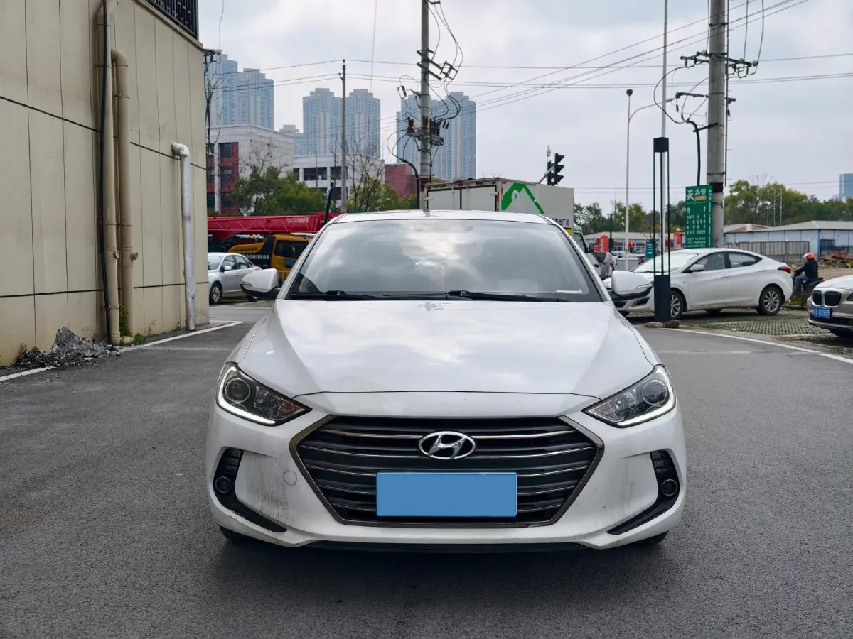 2018 Hyundai Elantra 1.6L 130HP L4 6AT,autocango,china used car exporter,china ev exporter,chinese used car exporter,chinese used ev exporter