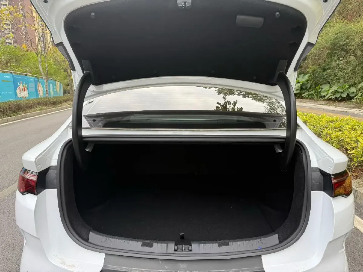 2025 BYD QinL BEV,autocango,china used car exporter,china ev exporter,chinese used car exporter,chinese used ev exporter