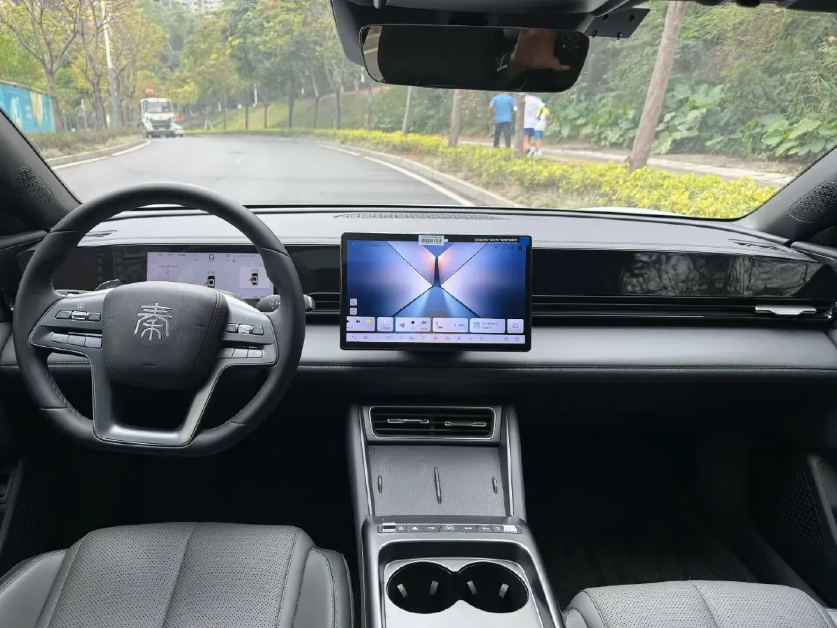 2025 BYD QinL BEV,autocango,china used car exporter,china ev exporter,chinese used car exporter,chinese used ev exporter