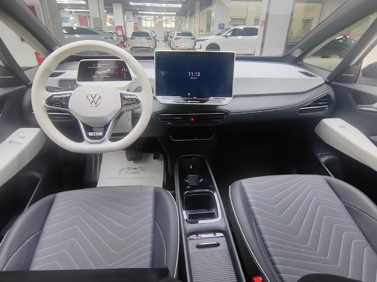 2025 Volkswagen ID.3 BEV 52.8KWH,autocango,china used car exporter,china ev exporter,chinese used car exporter,chinese used ev exporter