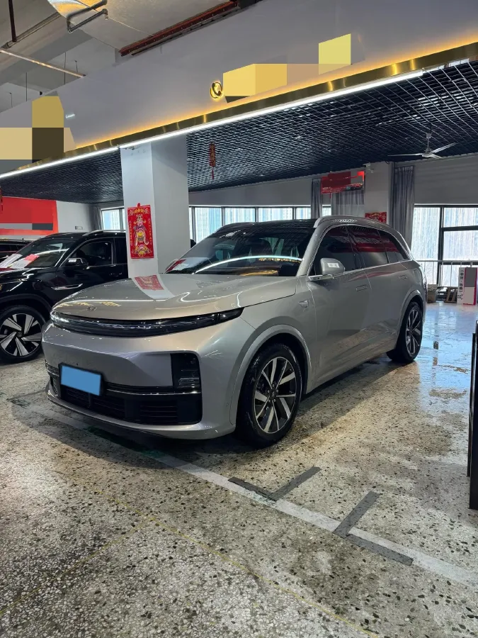 2023 Li L7 Range Extended 154HP REEV 40.9KWH,autocango,china used car exporter,china ev exporter,chinese used car exporter,chinese used ev exporter